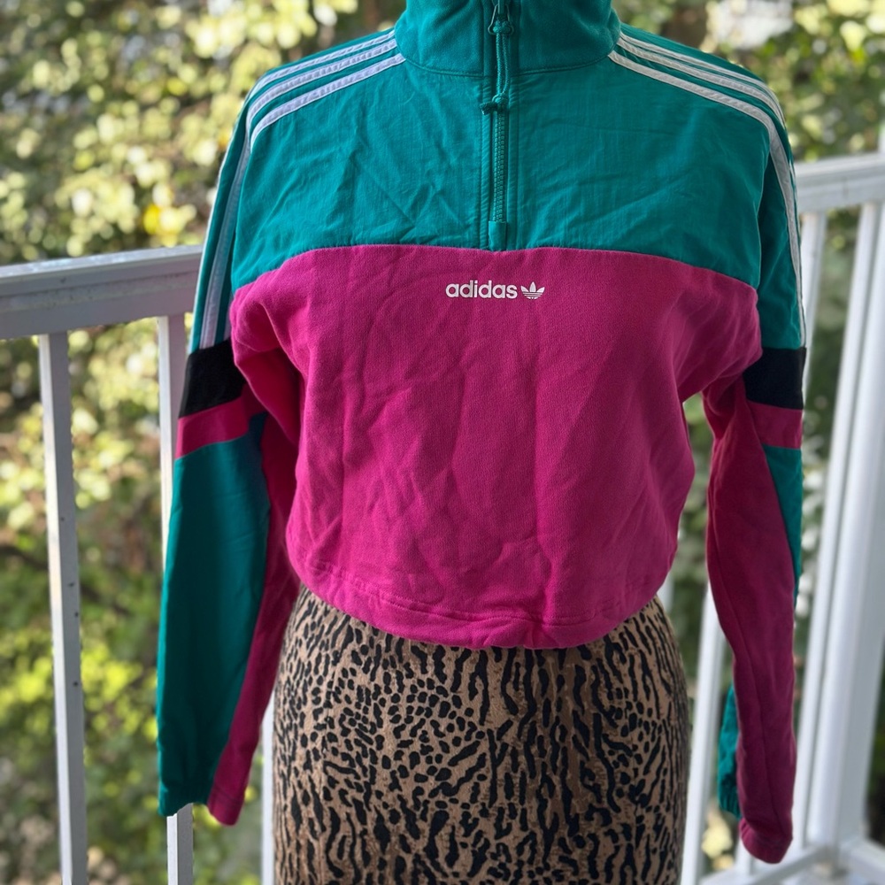 Adidas Teal and Pink Cropped Sweatshirt - Picture 5 of 10